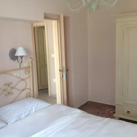 Provance Apartman Póla