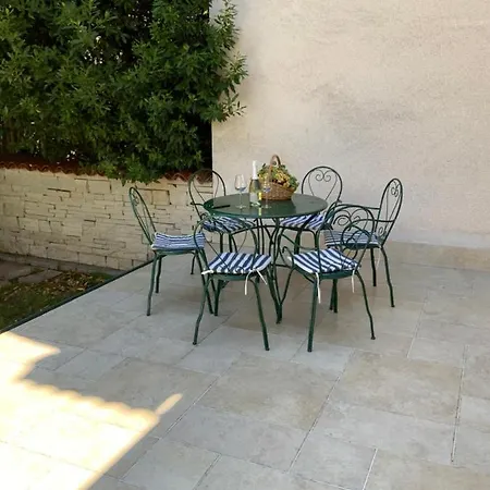Provance Apartment